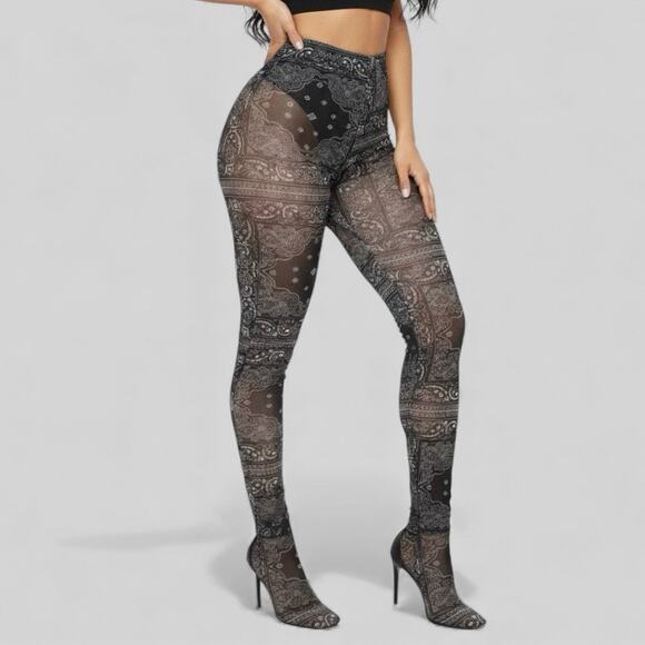 NWT PrettyLittleThing Sock Leggings Womens 4 Black Bandana Paisley Print Sheer - Picture 2 of 7